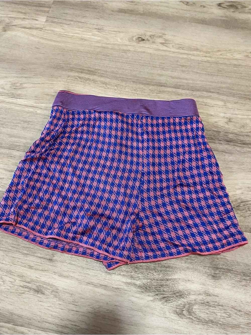 Zara Knitwear Pink & Blue Houndstooth Women’s Shorts- NWT